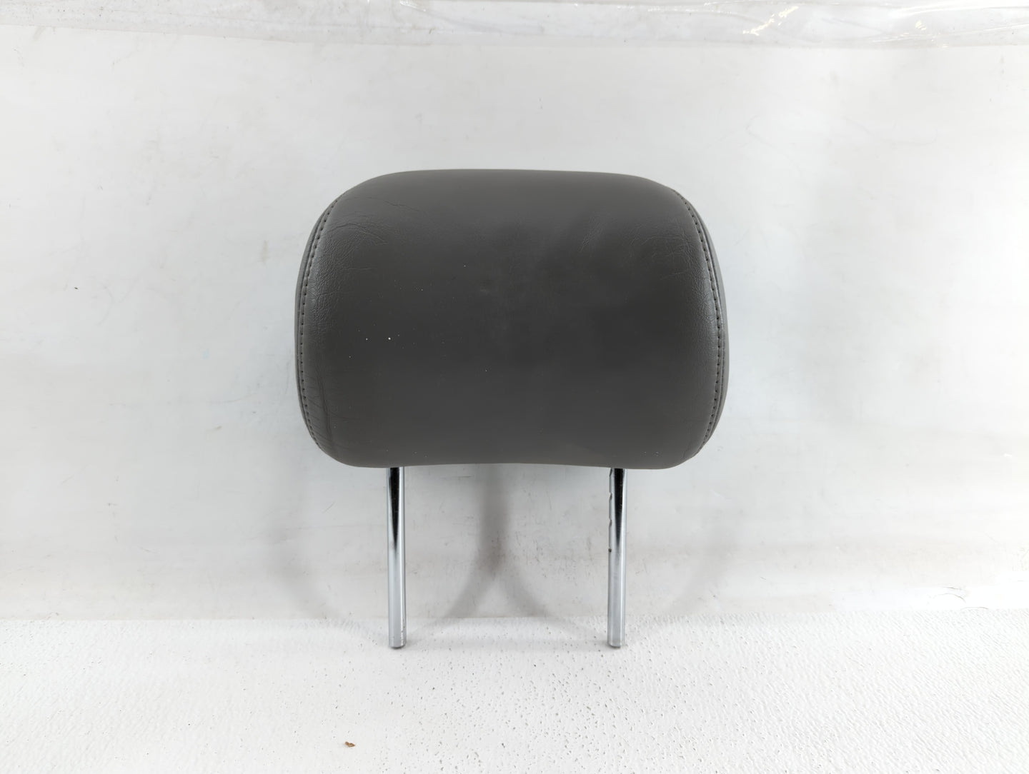2000-2004 Toyota Avalon Headrest Head Rest Rear Seat Fits Fits 2000 2001 2002 2003 2004 OEM Used Auto Parts - Oemusedautopar