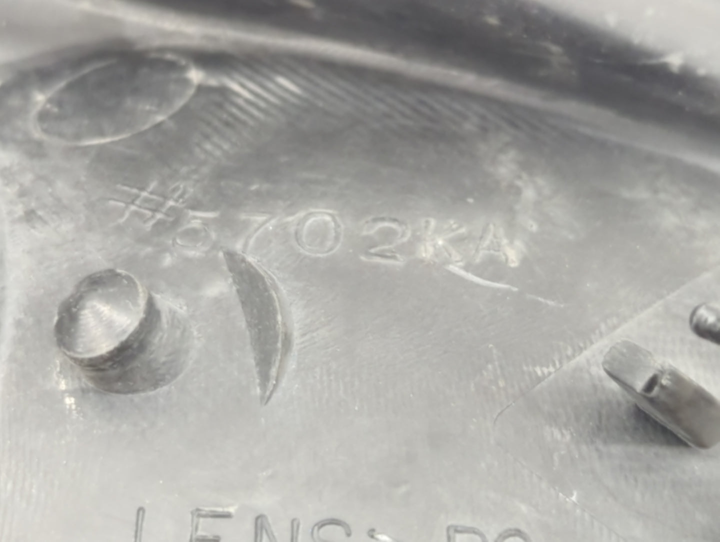 2000-2004 Toyota Avalon Driver Left Oem Head Light Headlight Lamp - Oemusedautoparts1.com