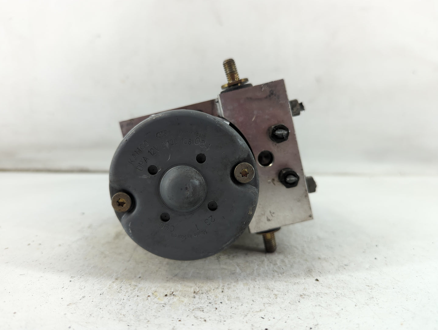 2000-2001 Toyota Camry ABS Pump Control Module Replacement P/N:44510-06041-A Fits Fits 2000 2001 2002 2003 OEM Used Auto Par