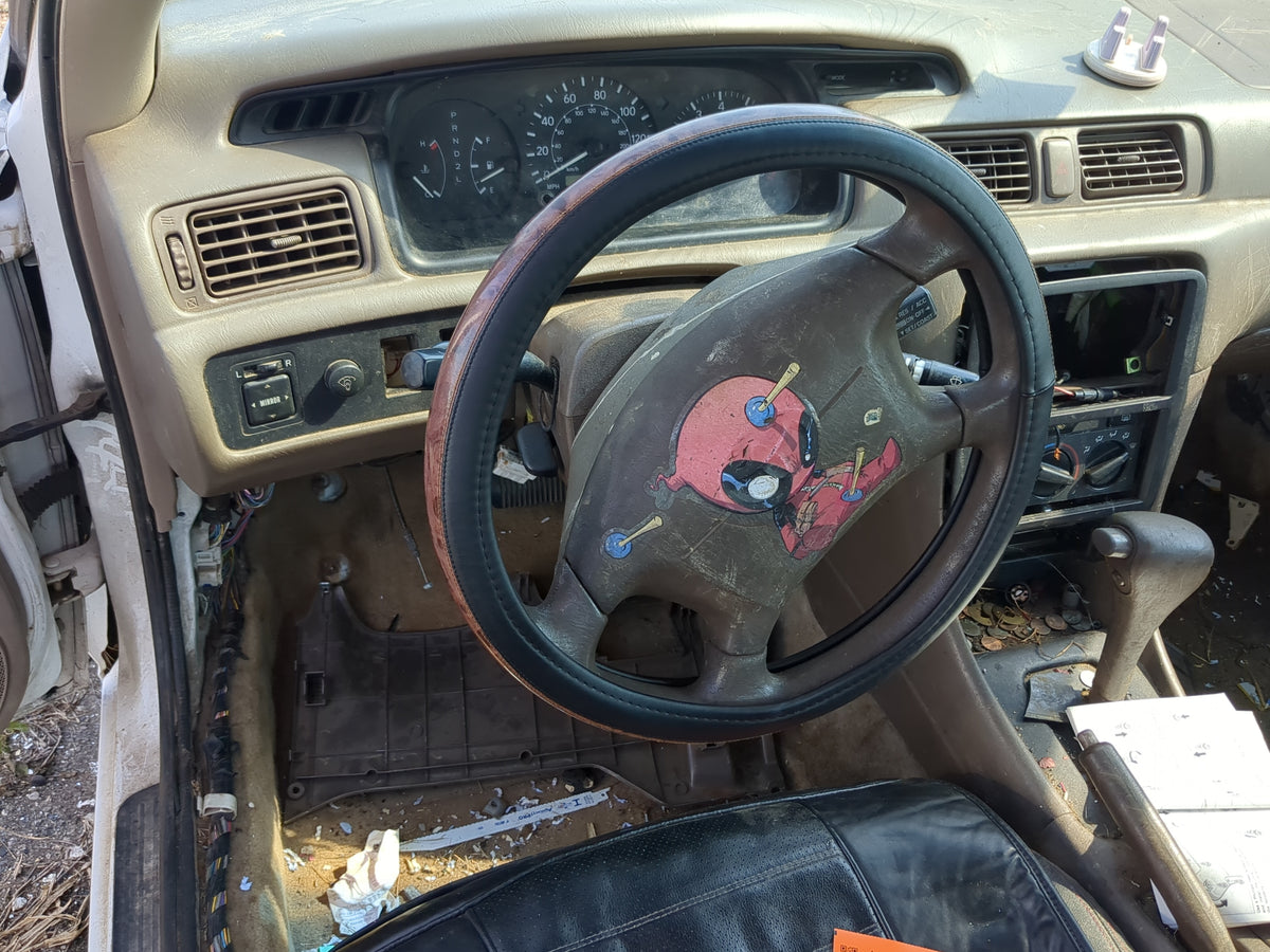 2000-2001 Toyota Camry Air Bag Driver Left Steering Wheel Mounted - Oemusedautoparts1.com