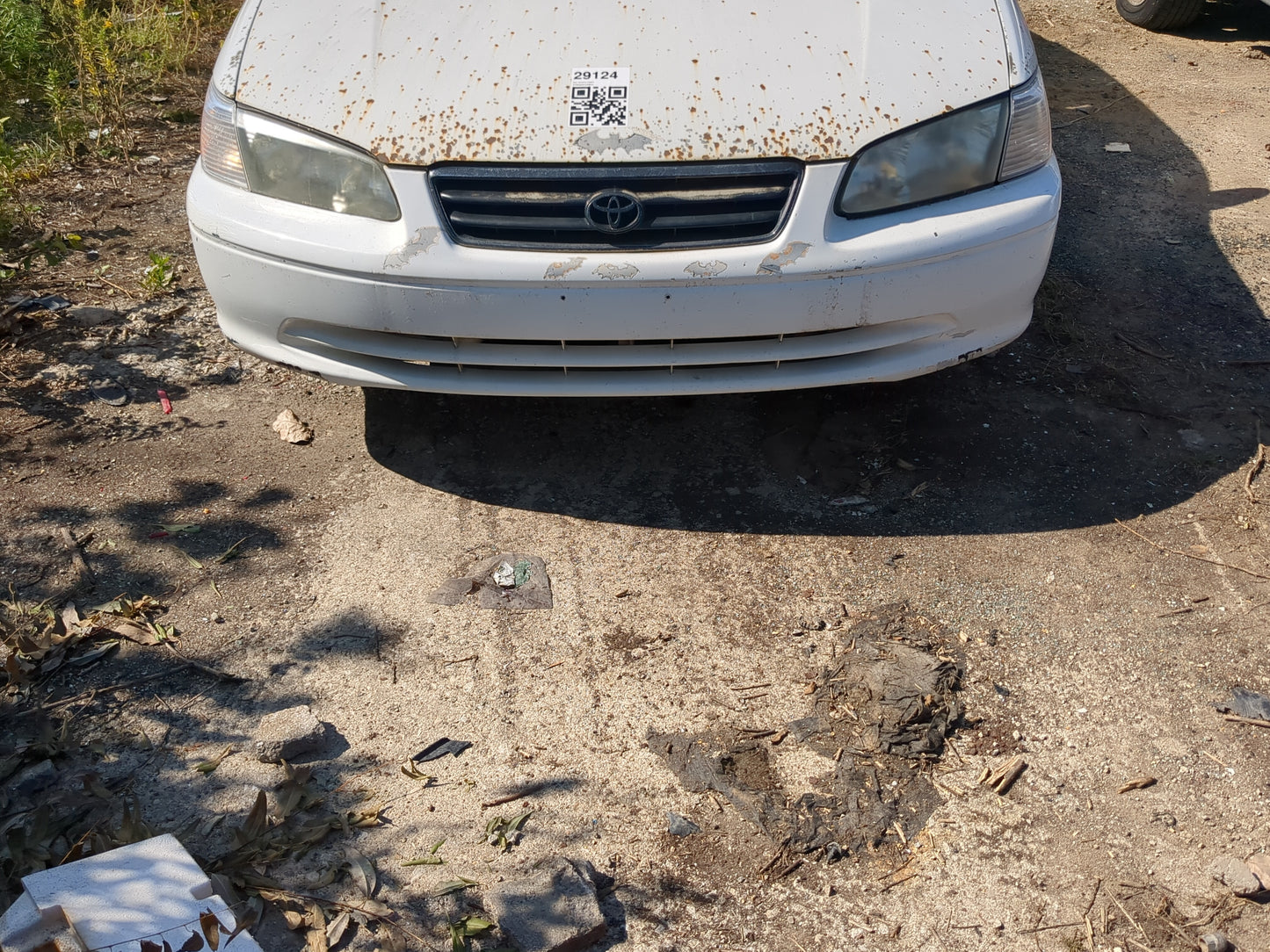 2000-2001 Toyota Camry Front Bumper - Oem - Oemusedautoparts1.com