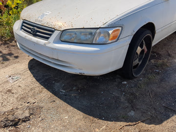 2000-2001 Toyota Camry Front Bumper - Oem