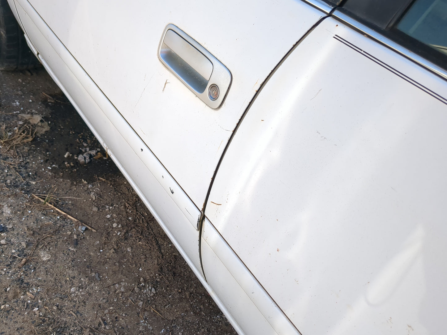 1997-2001 Toyota Camry Driver Front Door Oem 1177639 - Oemusedautoparts1.com