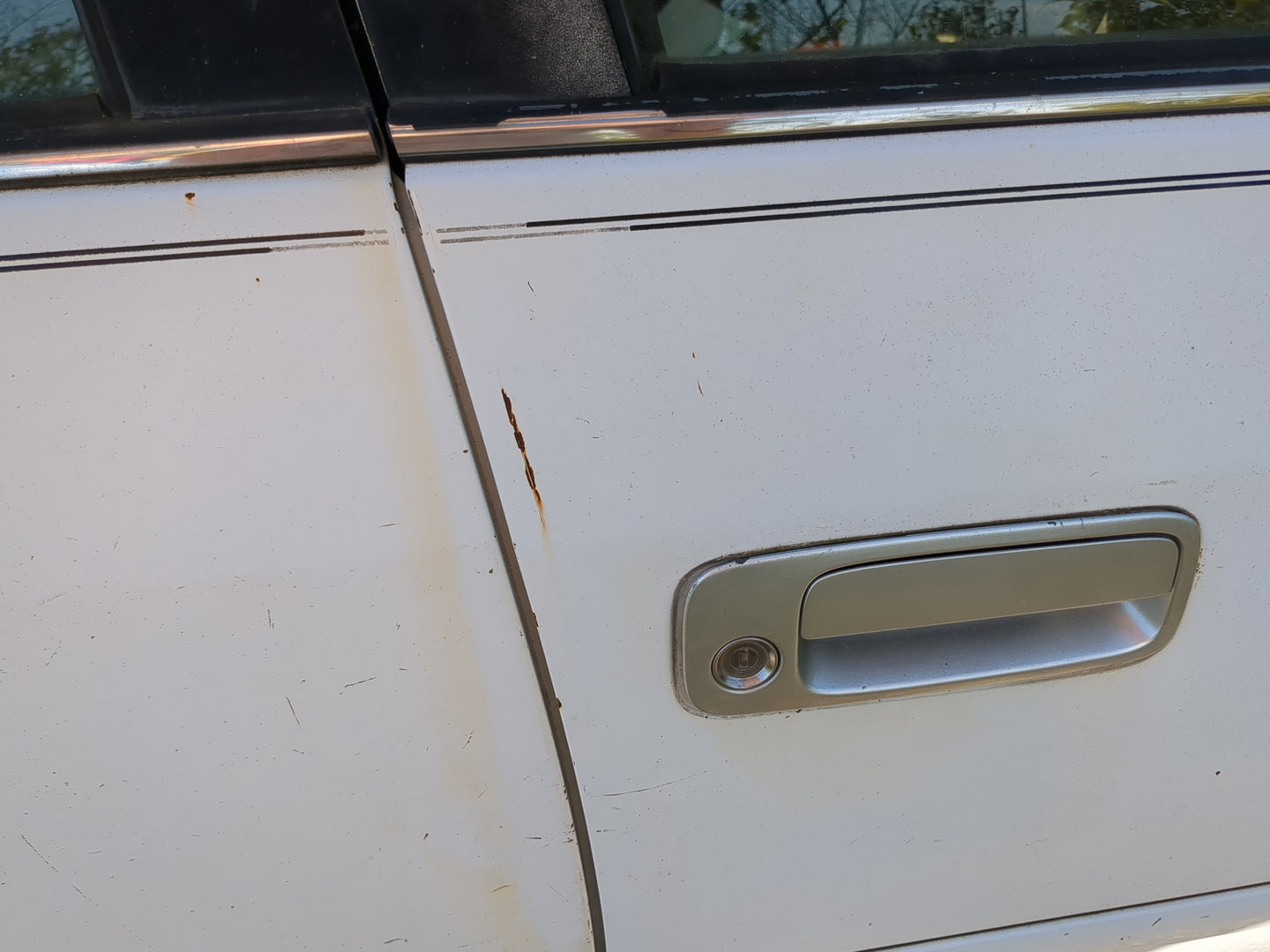1997-2001 Toyota Camry Passenger Front Door Oem 1177640 - Oemusedautoparts1.com
