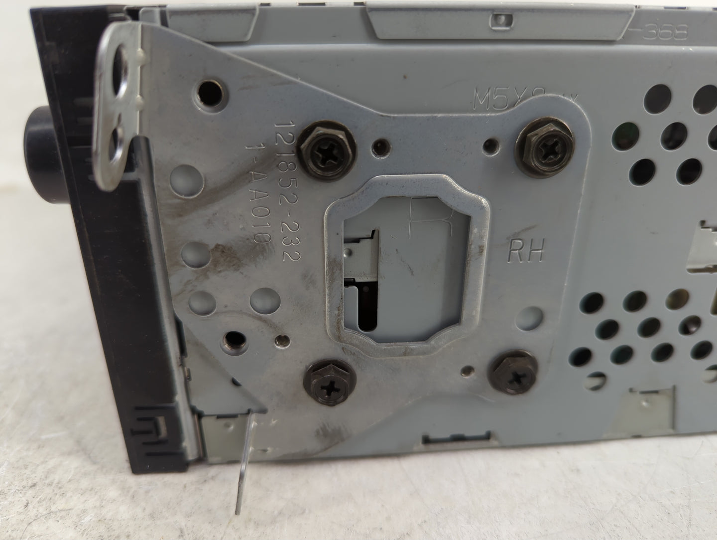 2000-2001 Toyota Camry Radio AM FM Cd Player Receiver Replacement P/N:86120-08110 Fits Fits 1999 2000 2001 2002 2003 OEM Use