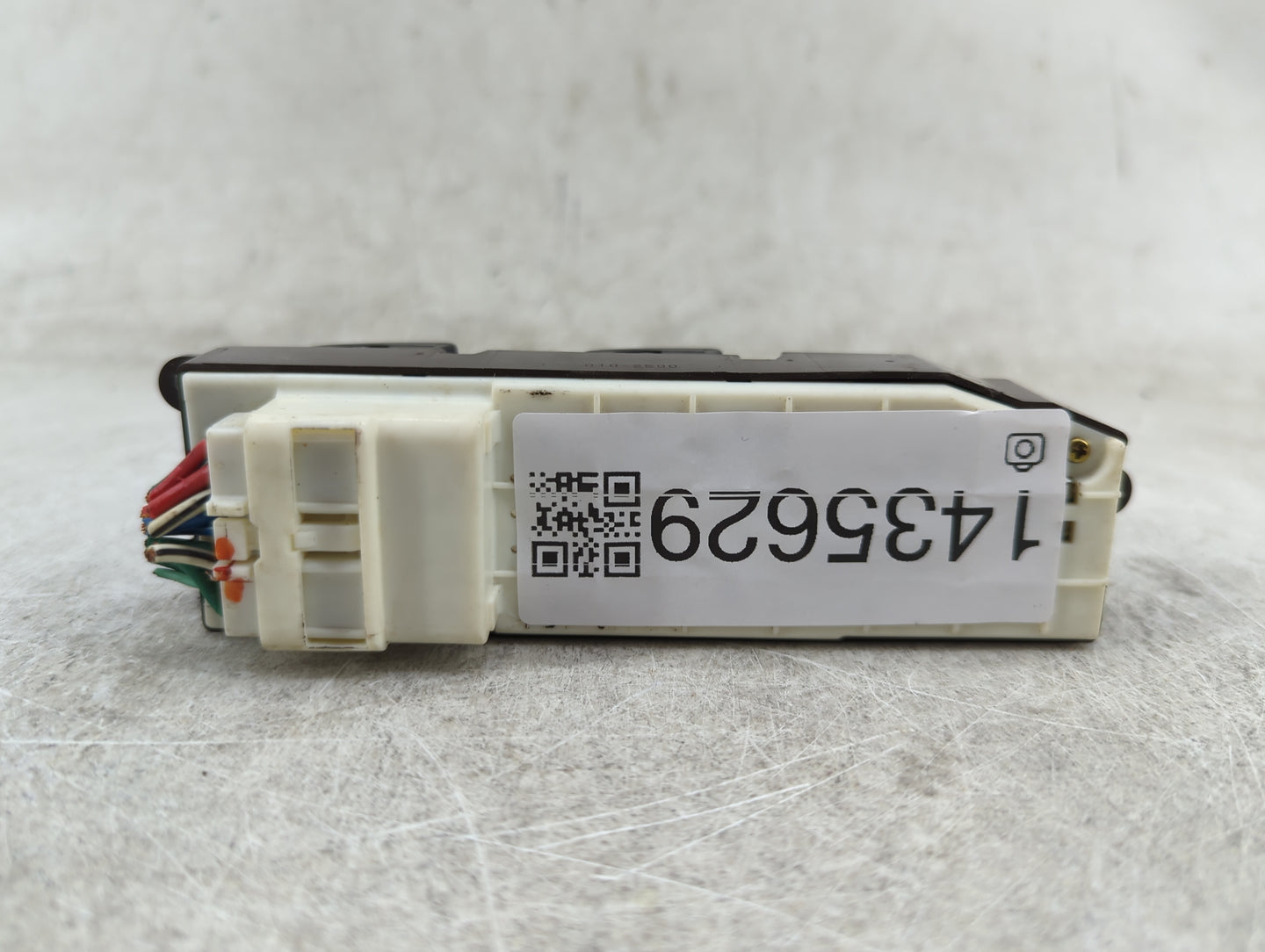 2000-2001 Toyota Camry Master Power Window Switch Replacement Driver Side Left Fits Fits 1998 1999 2000 2001 2002 2003 2004 