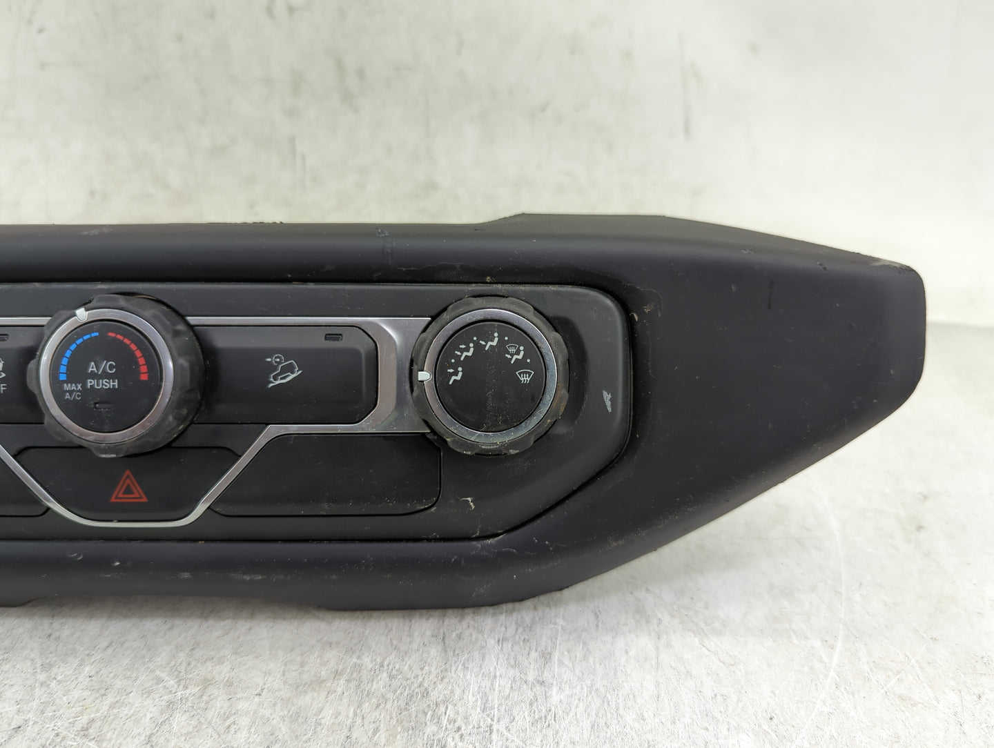 1999-2001 Toyota Camry Climate Control Module Temperature AC/Heater Replacement P/N:P68521DK9AA P68521DK8AA Fits OEM Used Au