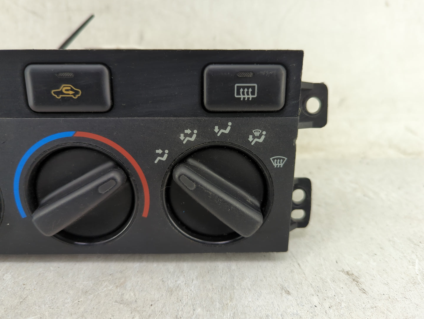 1997-1999 Toyota Camry Climate Control Module Temperature AC/Heater Replacement P/N:158926 Fits OEM Used Auto Parts - Oemuse