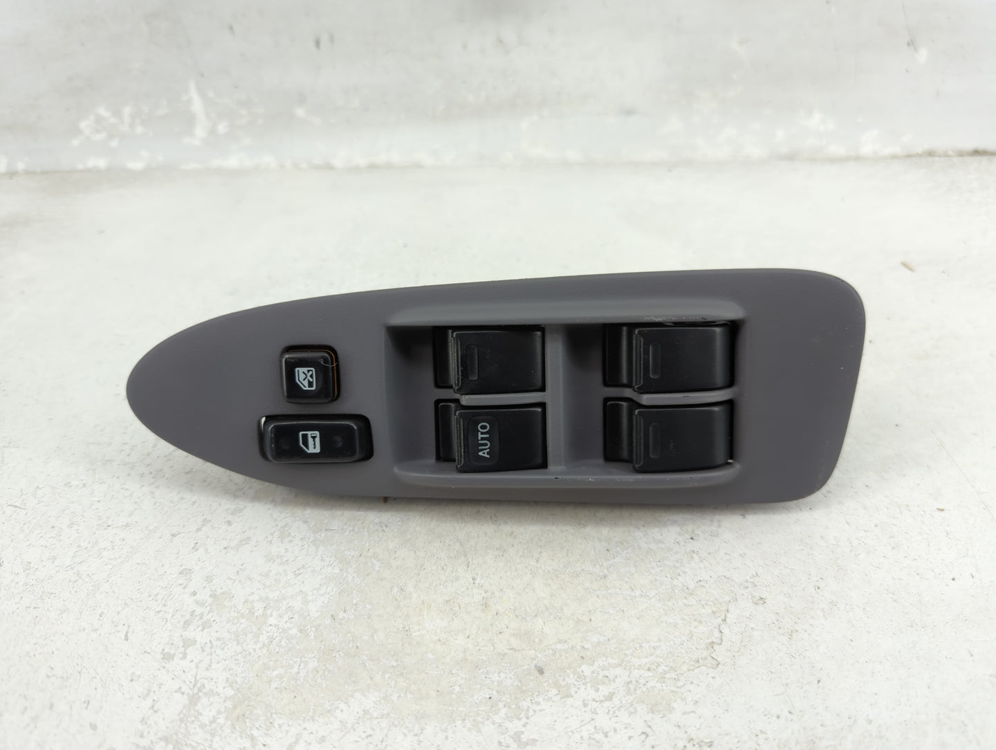 2000-2001 Toyota Camry Master Power Window Switch Replacement Driver Side Left P/N:74232-AA030 Fits OEM Used Auto Parts - Oe