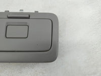 2001 Toyota Camry Overhead Roof Console - Oemusedautoparts1.com