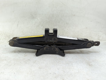 2001 Toyota Camry Spare Scissor Car Jack Black - Oemusedautoparts1.com