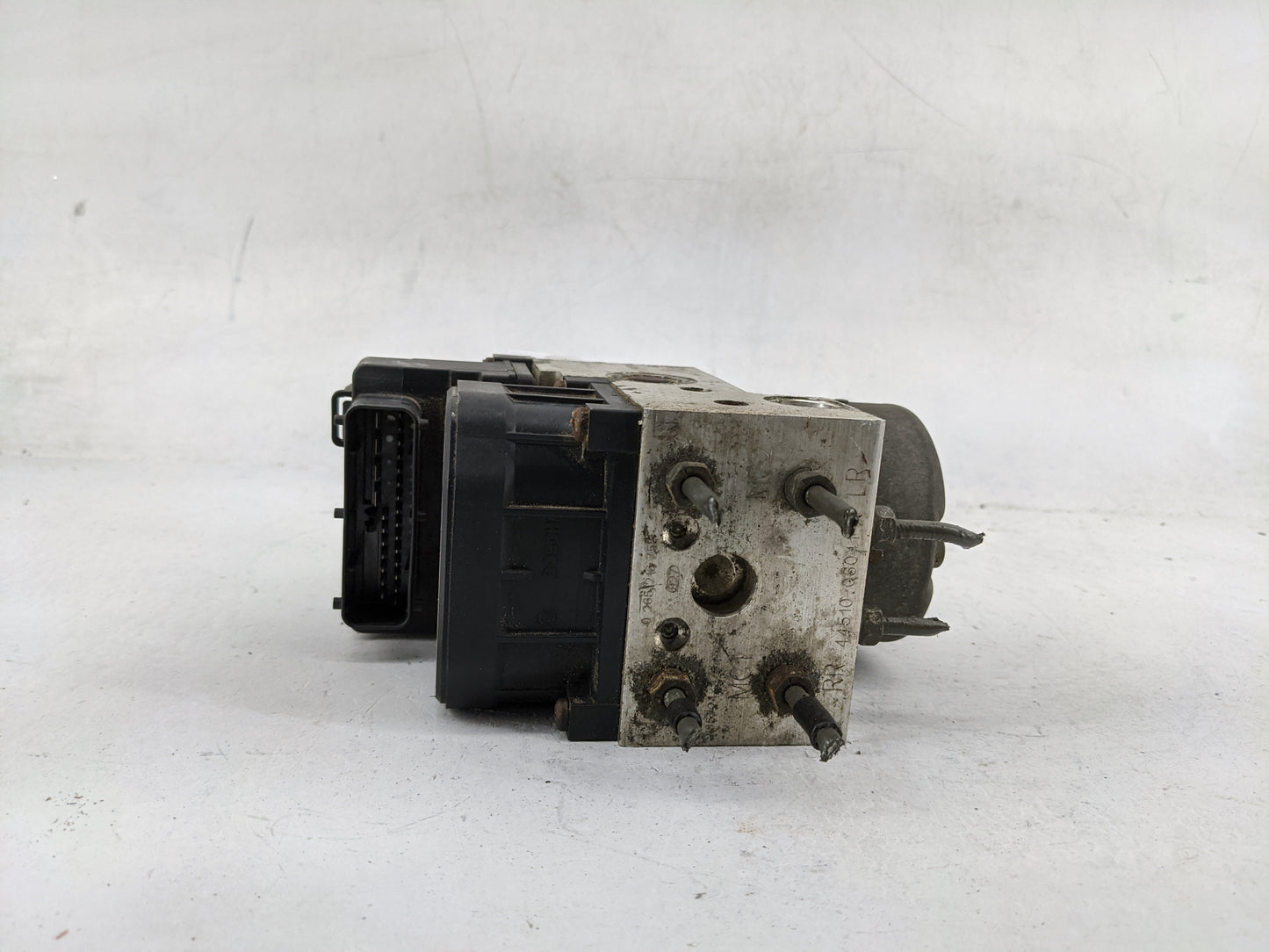 2001 Toyota Camry ABS Pump Control Module Replacement P/N:472 185 03833 0 44510-48070 Fits OEM Used Auto Parts - Oemusedauto