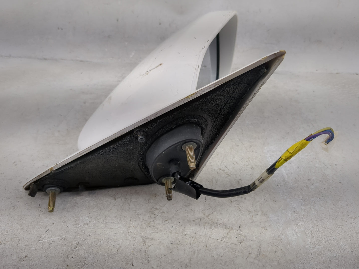 1997-2001 Toyota Camry Passenger Side View Mirror - Right Door Mirror OEM Used - Oemusedautoparts1.com