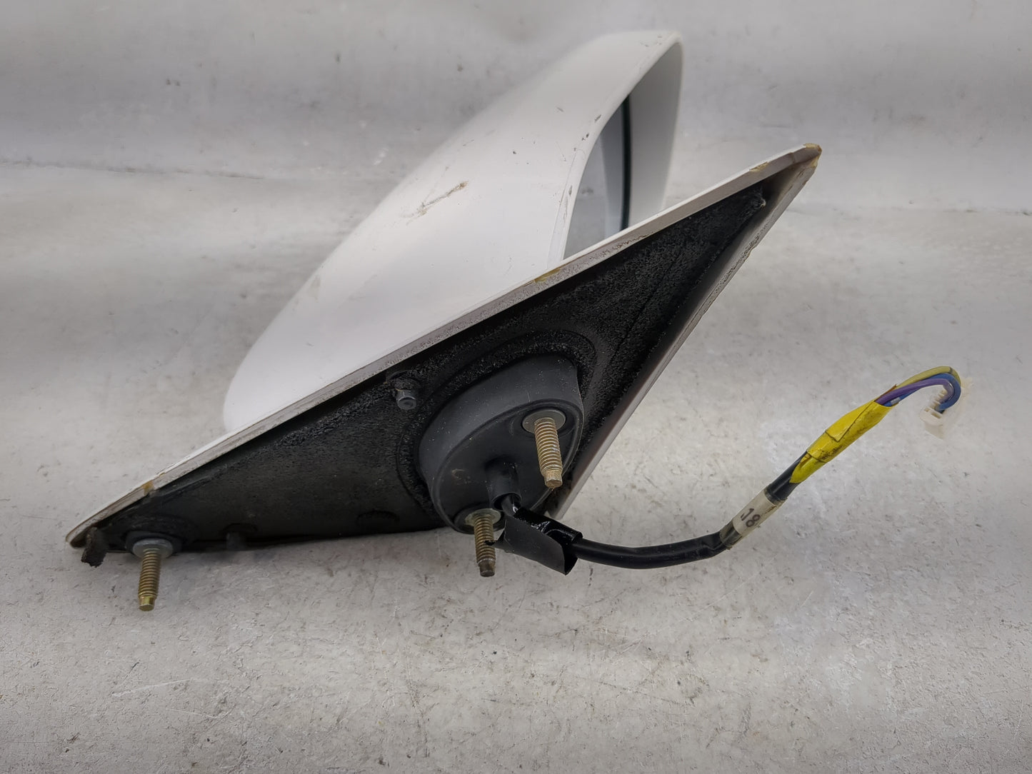 1997-2001 Toyota Camry Passenger Side View Mirror - Right Door Mirror OEM Used - Oemusedautoparts1.com