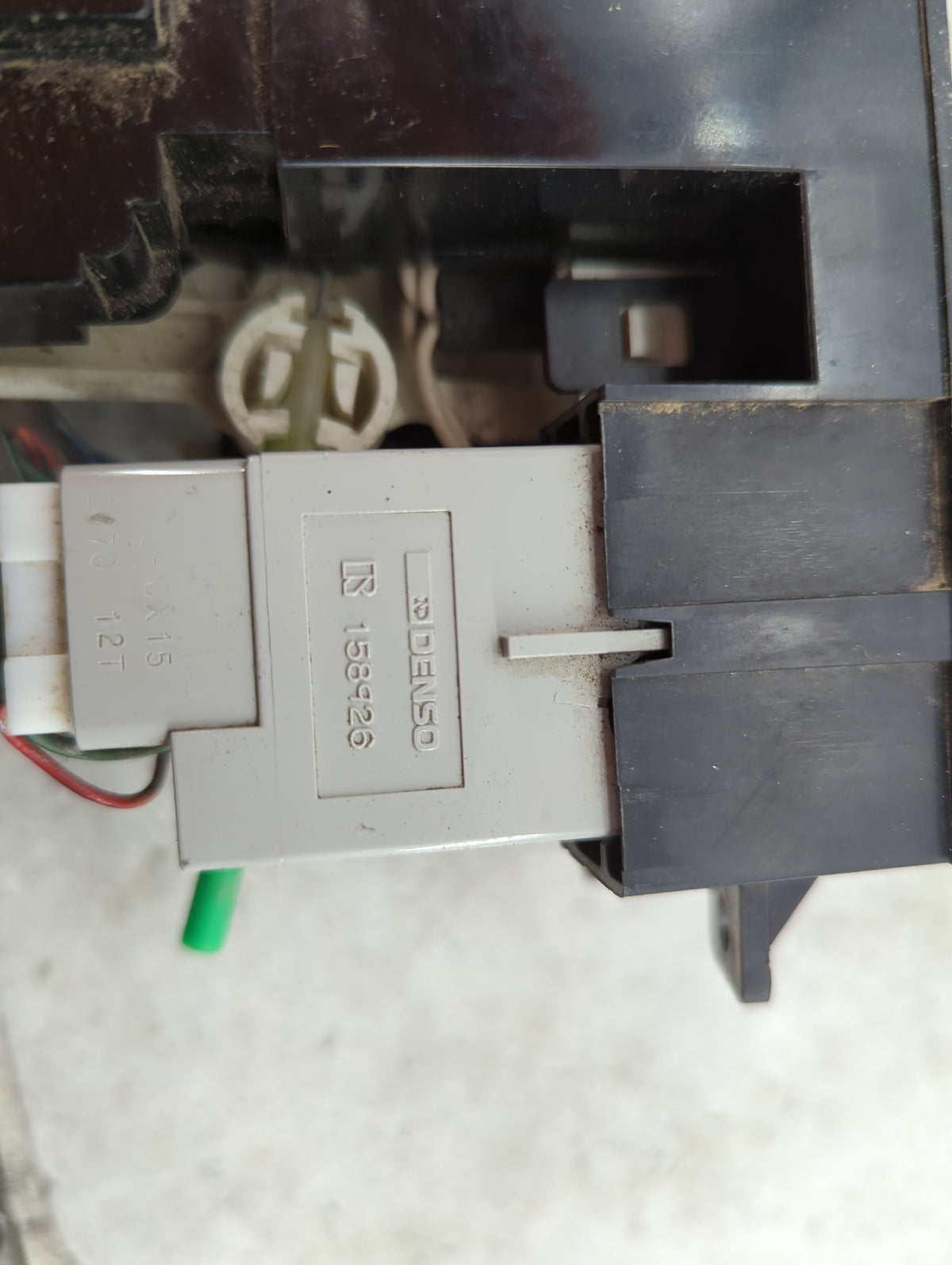 2001 Toyota Camry Climate Control Module Temperature AC/Heater Replacement P/N:158426 Fits OEM Used Auto Parts - Oemusedauto