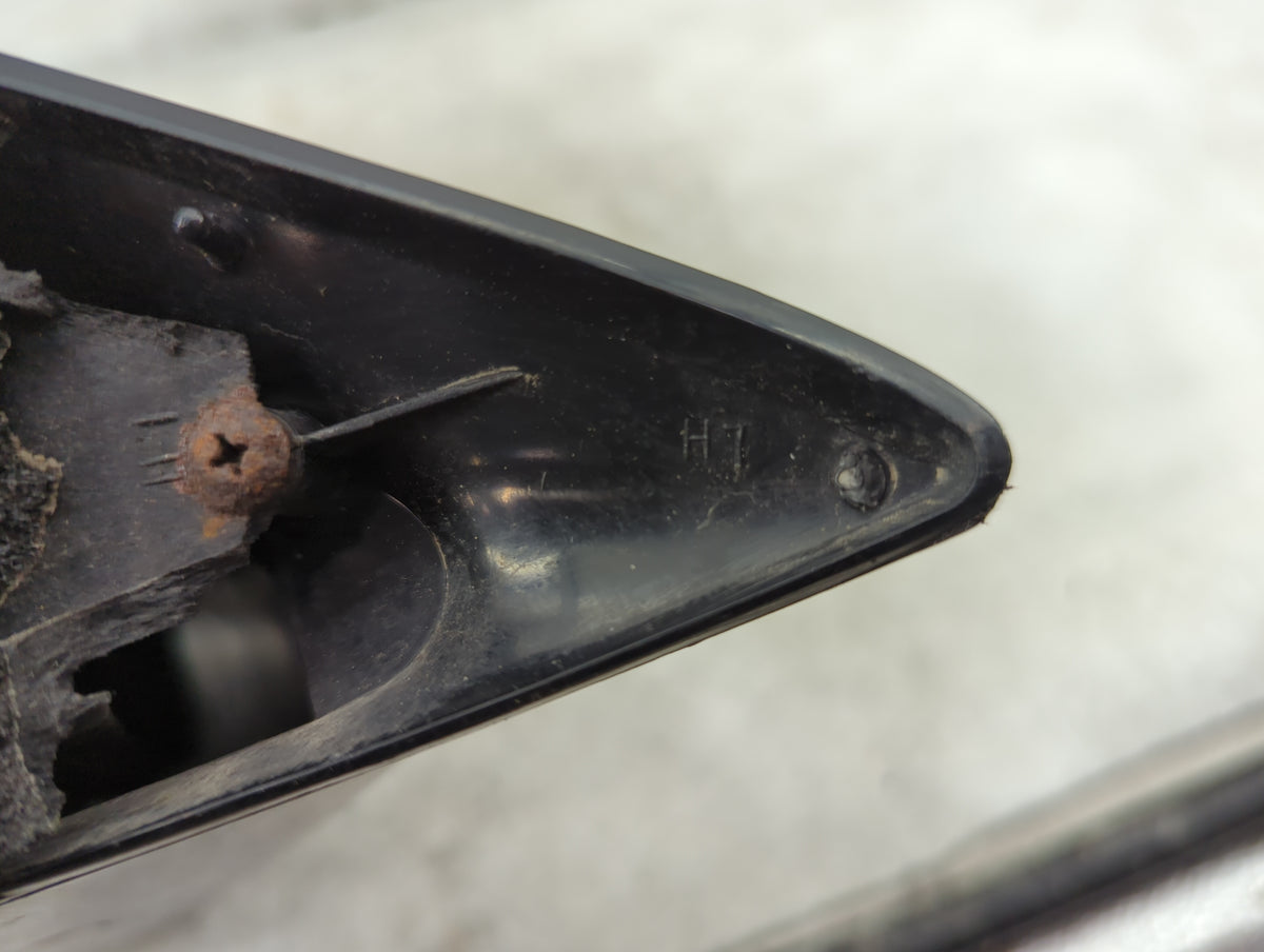 2001 Toyota Camry Passenger Side View Mirror - Right Door Mirror OEM Used - Oemusedautoparts1.com