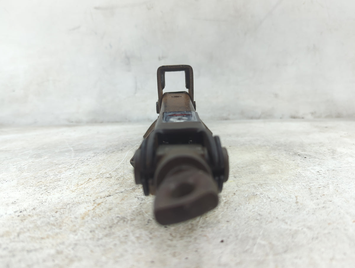 2001 Toyota Camry Spare Scissor Car Jack 1516304 - Oemusedautoparts1.com