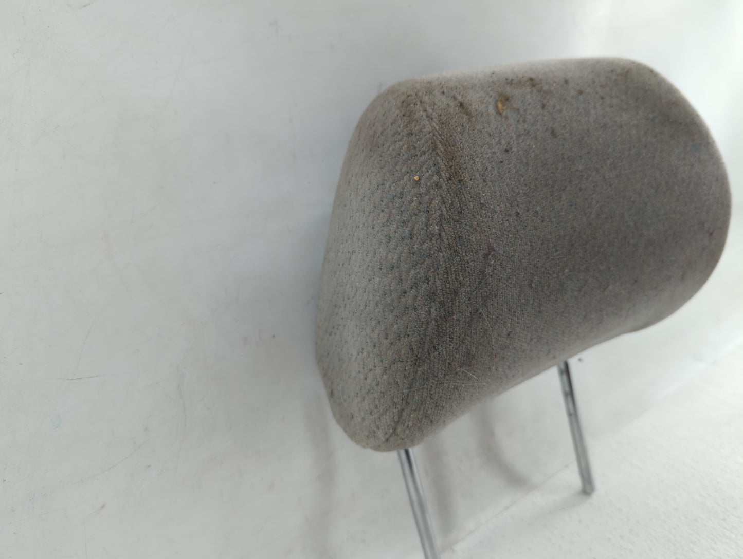 2001 Toyota Camry Headrest Head Rest Front Driver Passenger Seat Fits OEM Used Auto Parts - Oemusedautoparts1.com