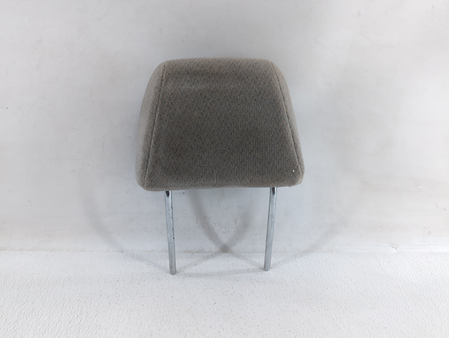 2001 Toyota Camry Headrest Head Rest Front Driver Passenger Seat Fits OEM Used Auto Parts - Oemusedautoparts1.com