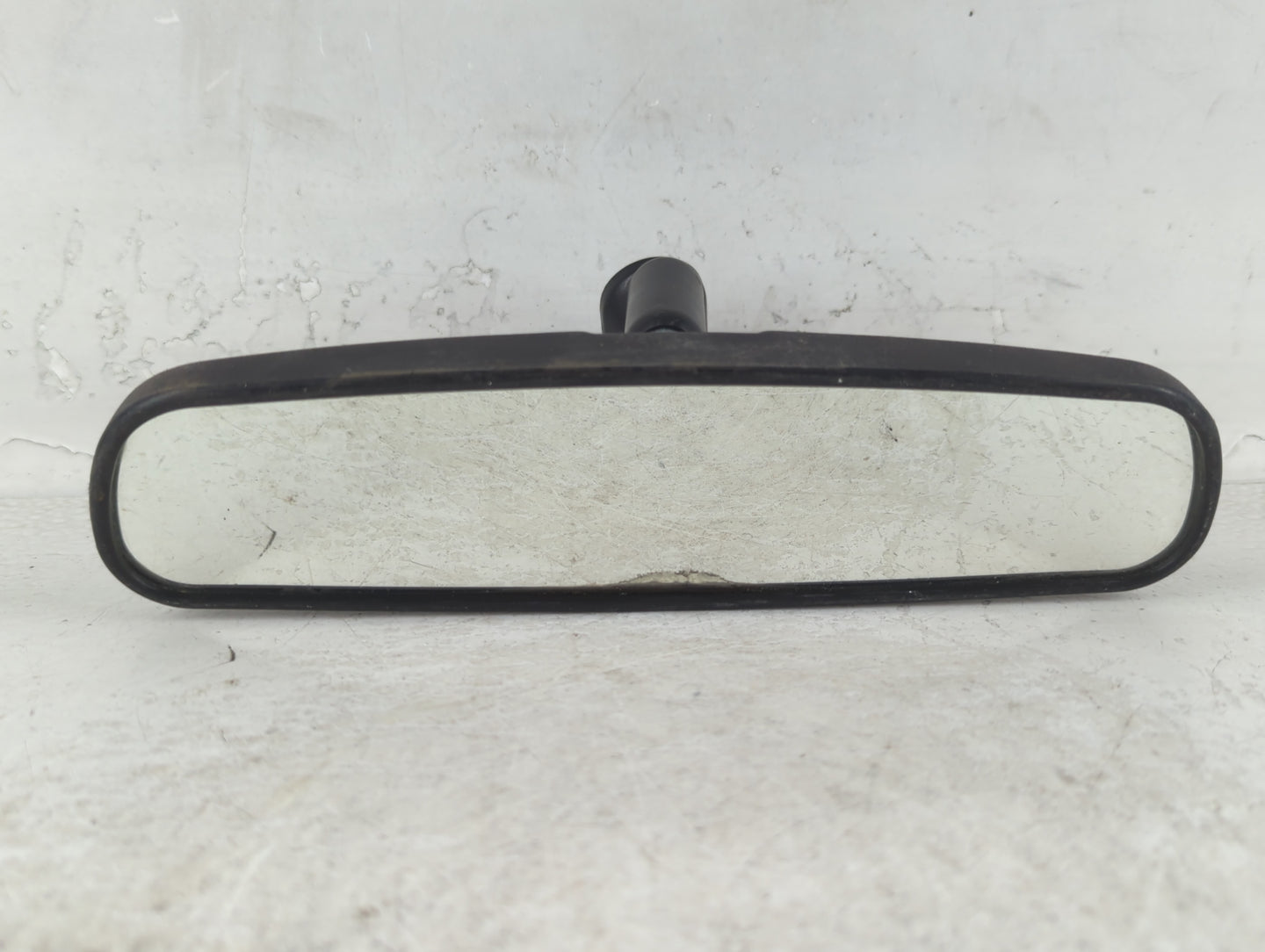 2001 Toyota Camry Interior Rear View Mirror Replacement OEM P/N:E8011681 Fits OEM Used Auto Parts - Oemusedautoparts1.com
