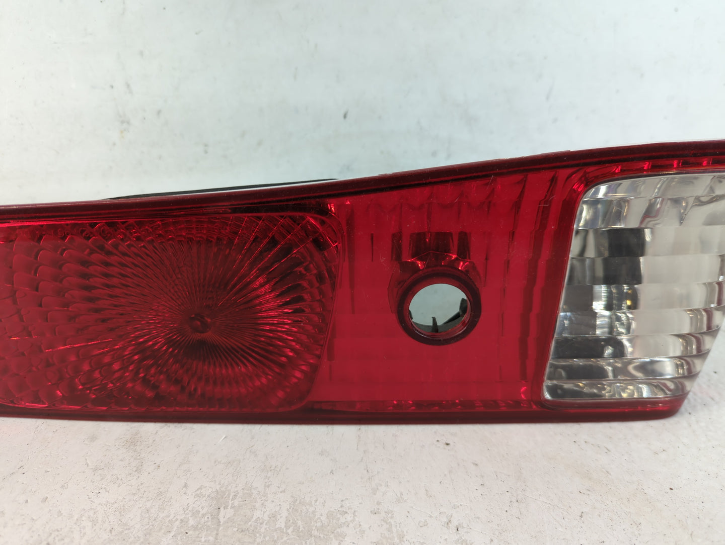 2001 Toyota Camry Tail Light Assembly Passenger Right OEM Fits OEM Used Auto Parts - Oemusedautoparts1.com