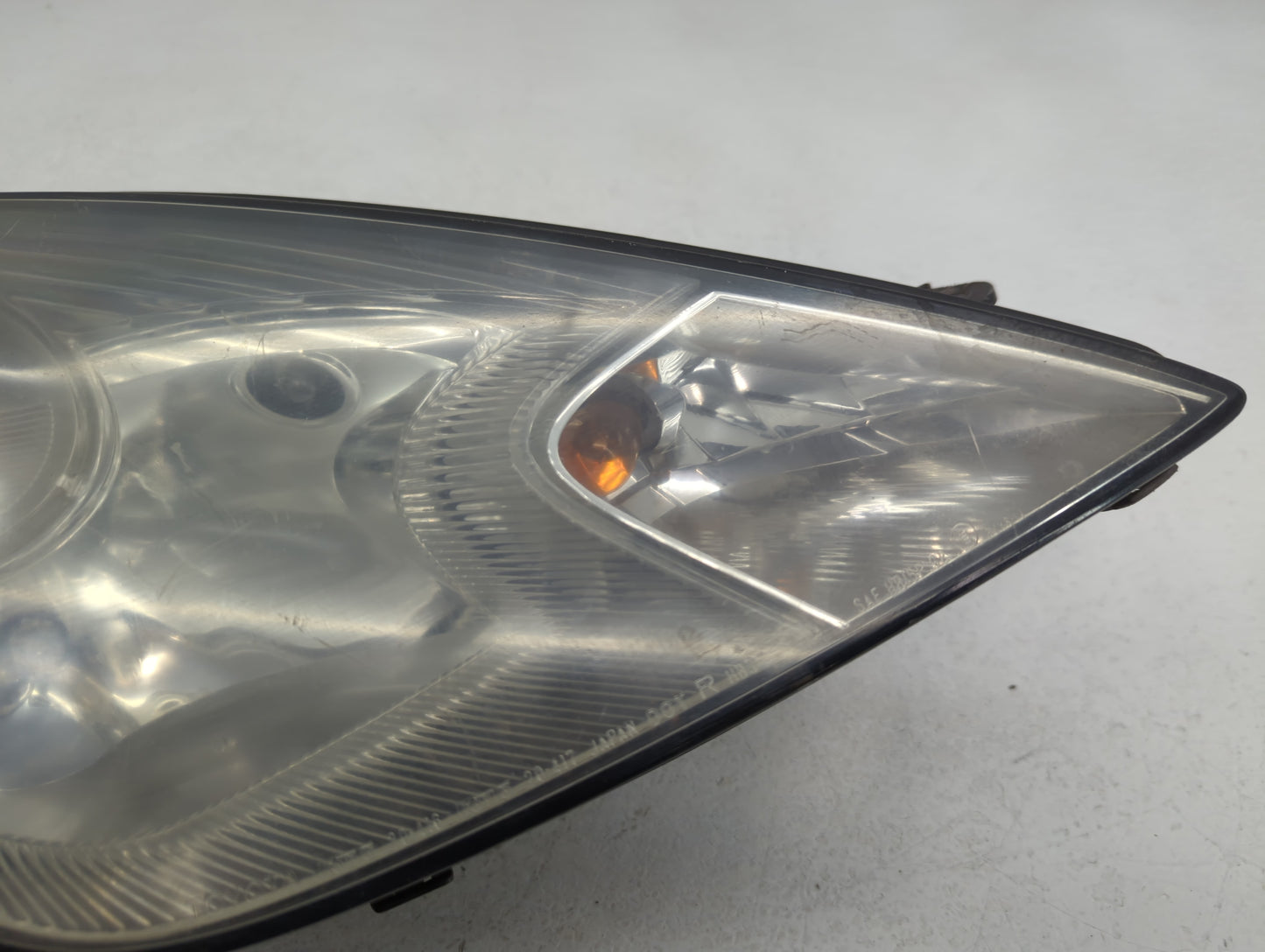 2000-2005 Toyota Celica Driver Left Oem Head Light Headlight Lamp - Oemusedautoparts1.com