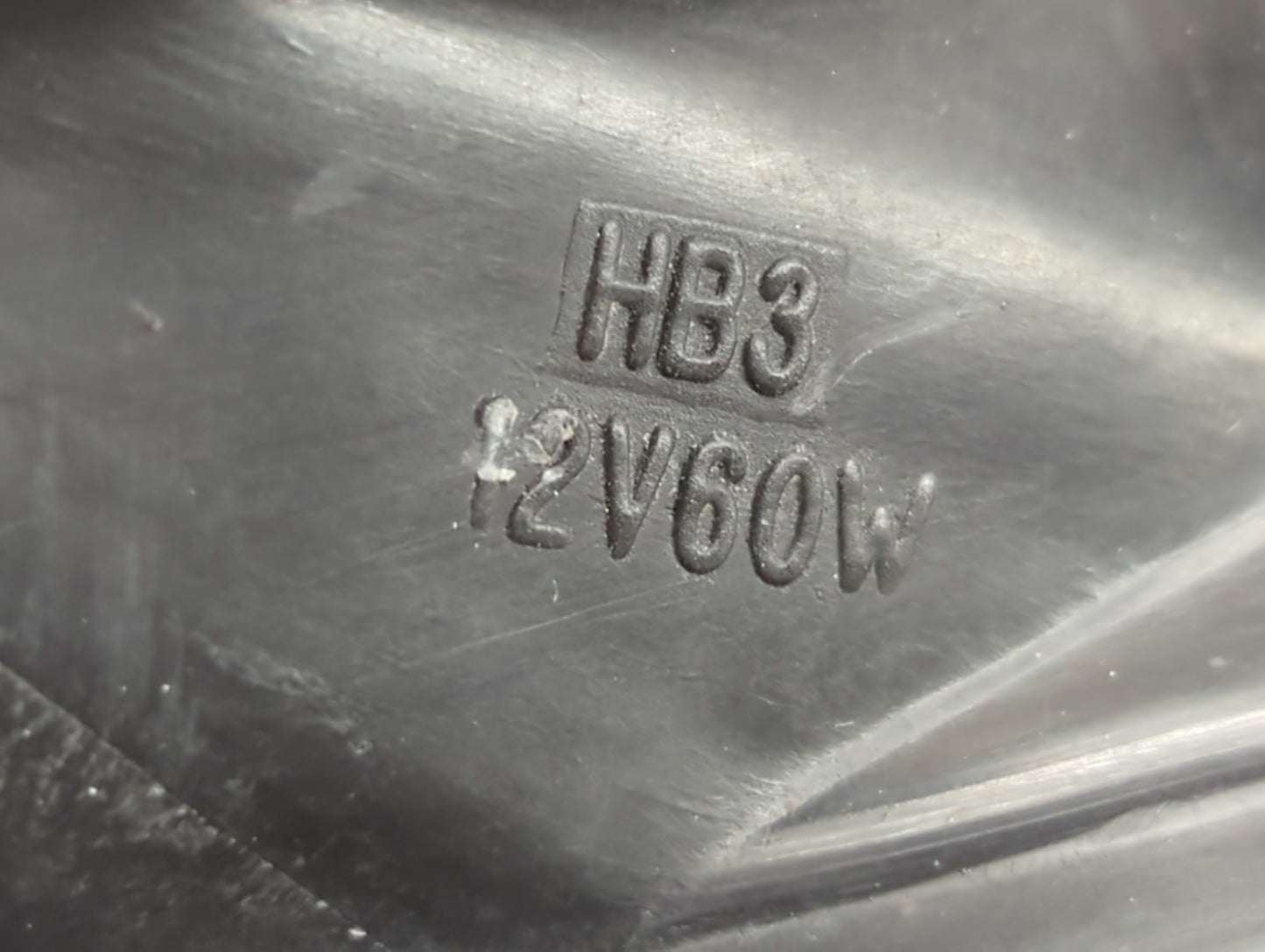 2000-2005 Toyota Celica Driver Left Oem Head Light Headlight Lamp - Oemusedautoparts1.com