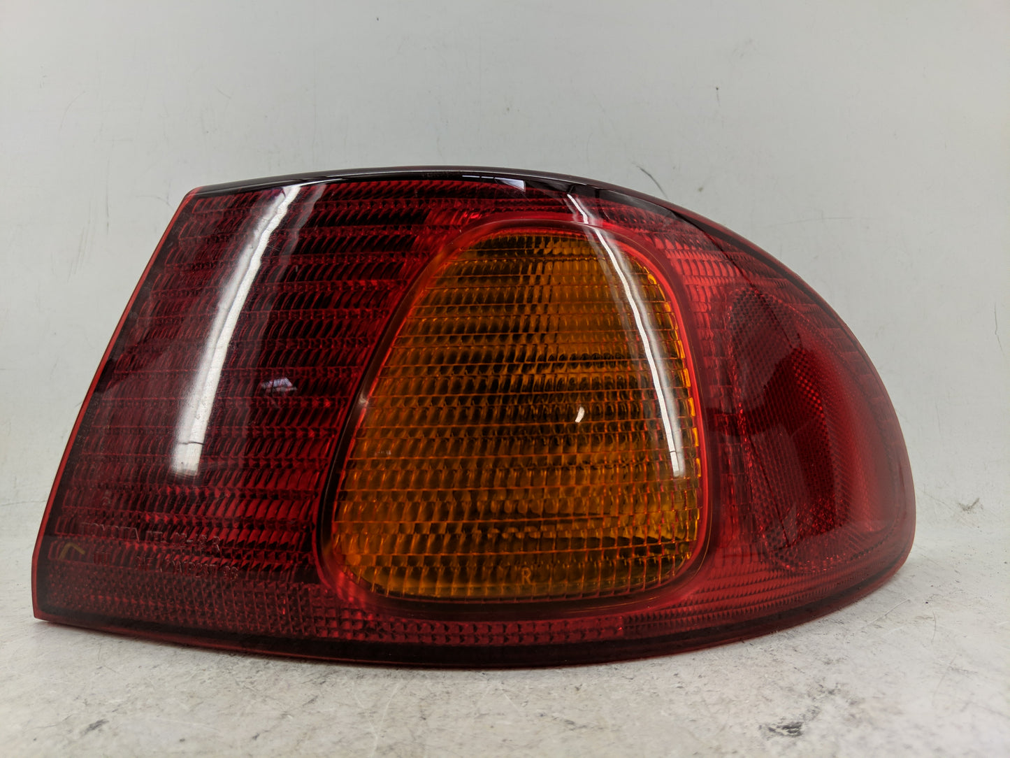 1998-2002 Toyota Corolla Tail Light Assembly Passenger Right OEM Fits Fits 1998 1999 2000 2001 2002 OEM Used Auto Parts - Oe