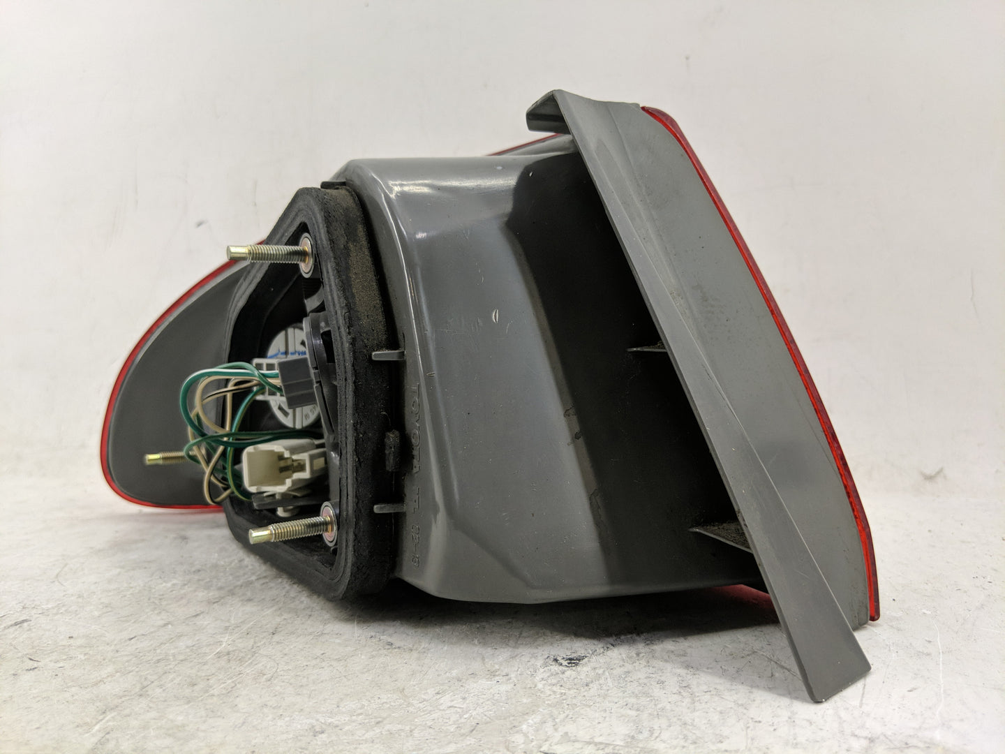 1998-2002 Toyota Corolla Tail Light Assembly Passenger Right OEM Fits Fits 1998 1999 2000 2001 2002 OEM Used Auto Parts - Oe