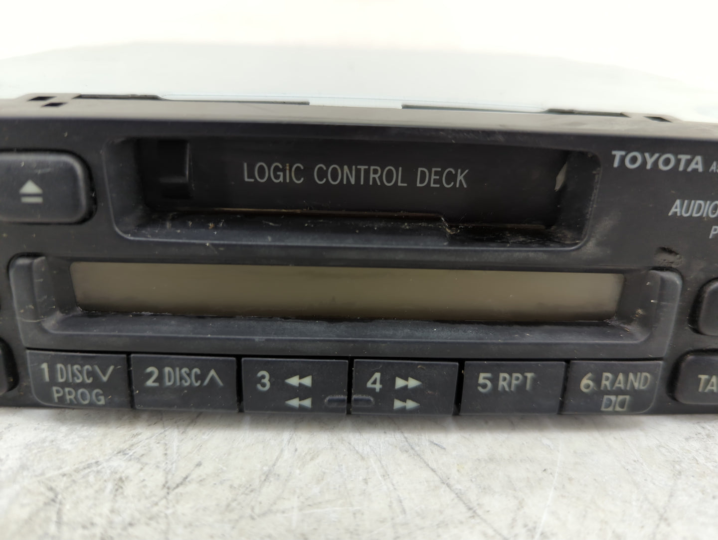1998-2002 Toyota Corolla Radio AM FM Cd Player Receiver Replacement P/N:86120-04090 Fits Fits 1997 1998 1999 2000 2001 2002 