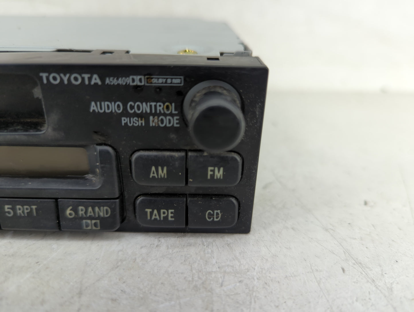 1998-2002 Toyota Corolla Radio AM FM Cd Player Receiver Replacement P/N:86120-04090 Fits Fits 1997 1998 1999 2000 2001 2002 