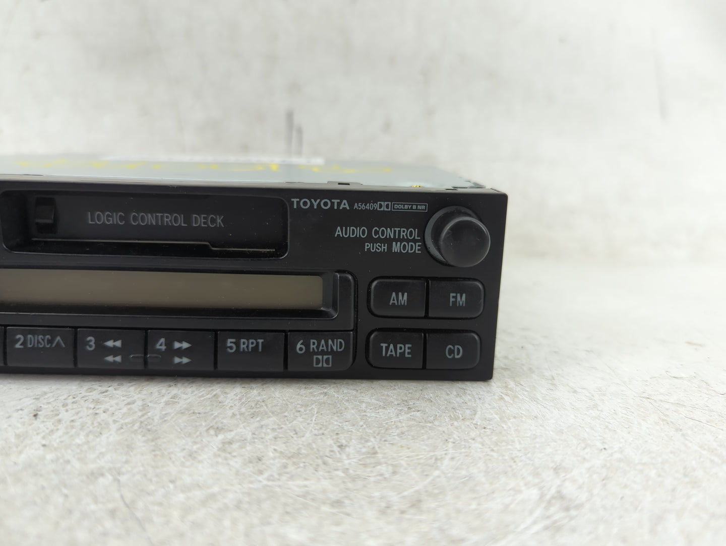 1998-2002 Toyota Corolla Radio AM FM Cd Player Receiver Replacement P/N:86120-04090 Fits Fits 1997 1998 1999 2000 2001 2002 