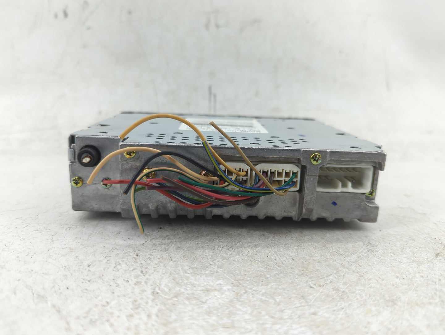 1998-2002 Toyota Corolla Radio AM FM Cd Player Receiver Replacement P/N:86120-04090 Fits Fits 1997 1998 1999 2000 2001 2002 