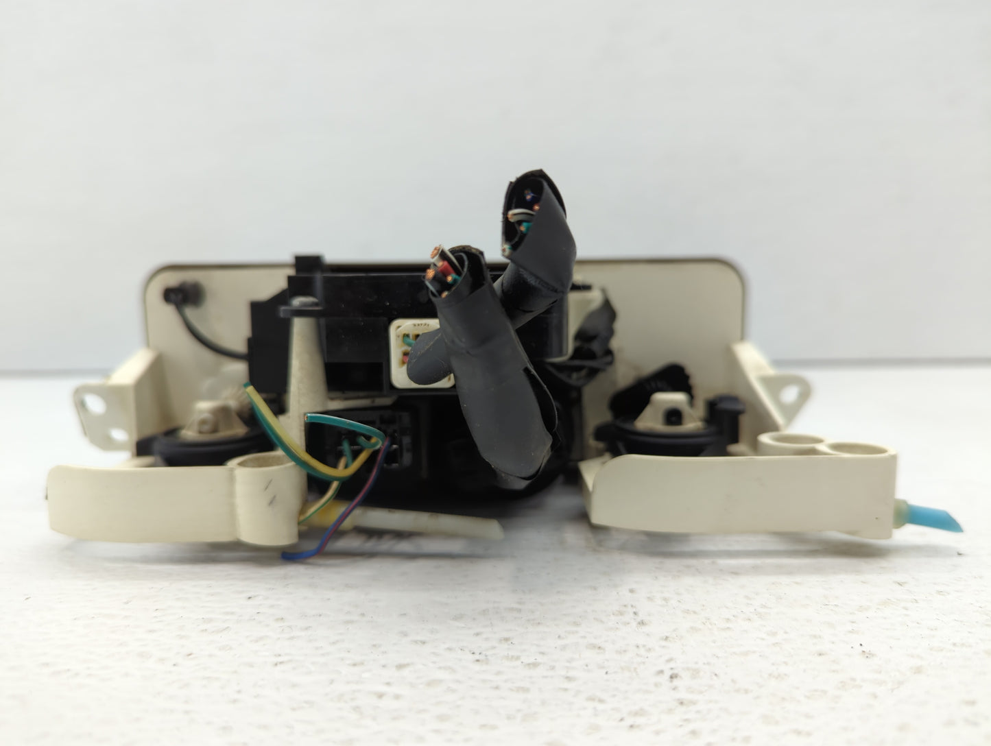 2001-2002 Toyota Corolla Climate Control Module Temperature AC/Heater Replacement P/N:100500A 030801A Fits Fits 2001 2002 OE