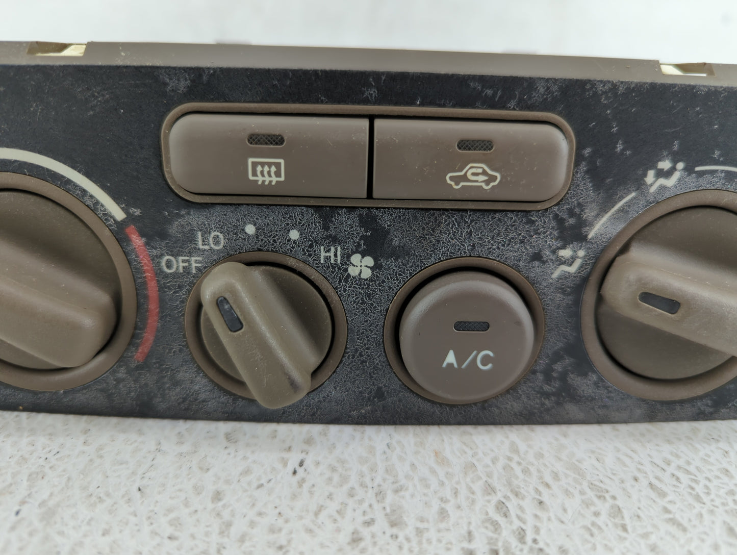 2001-2002 Toyota Corolla Climate Control Module Temperature AC/Heater Replacement Fits Fits 2001 2002 OEM Used Auto Parts - 