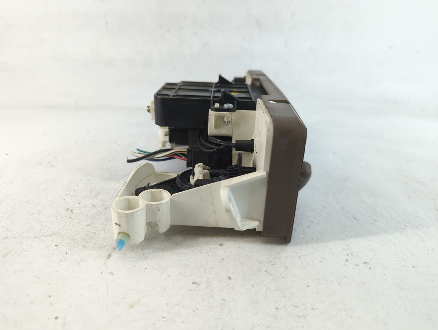 2001-2002 Toyota Corolla Climate Control Module Temperature AC/Heater Replacement Fits Fits 2001 2002 OEM Used Auto Parts - 