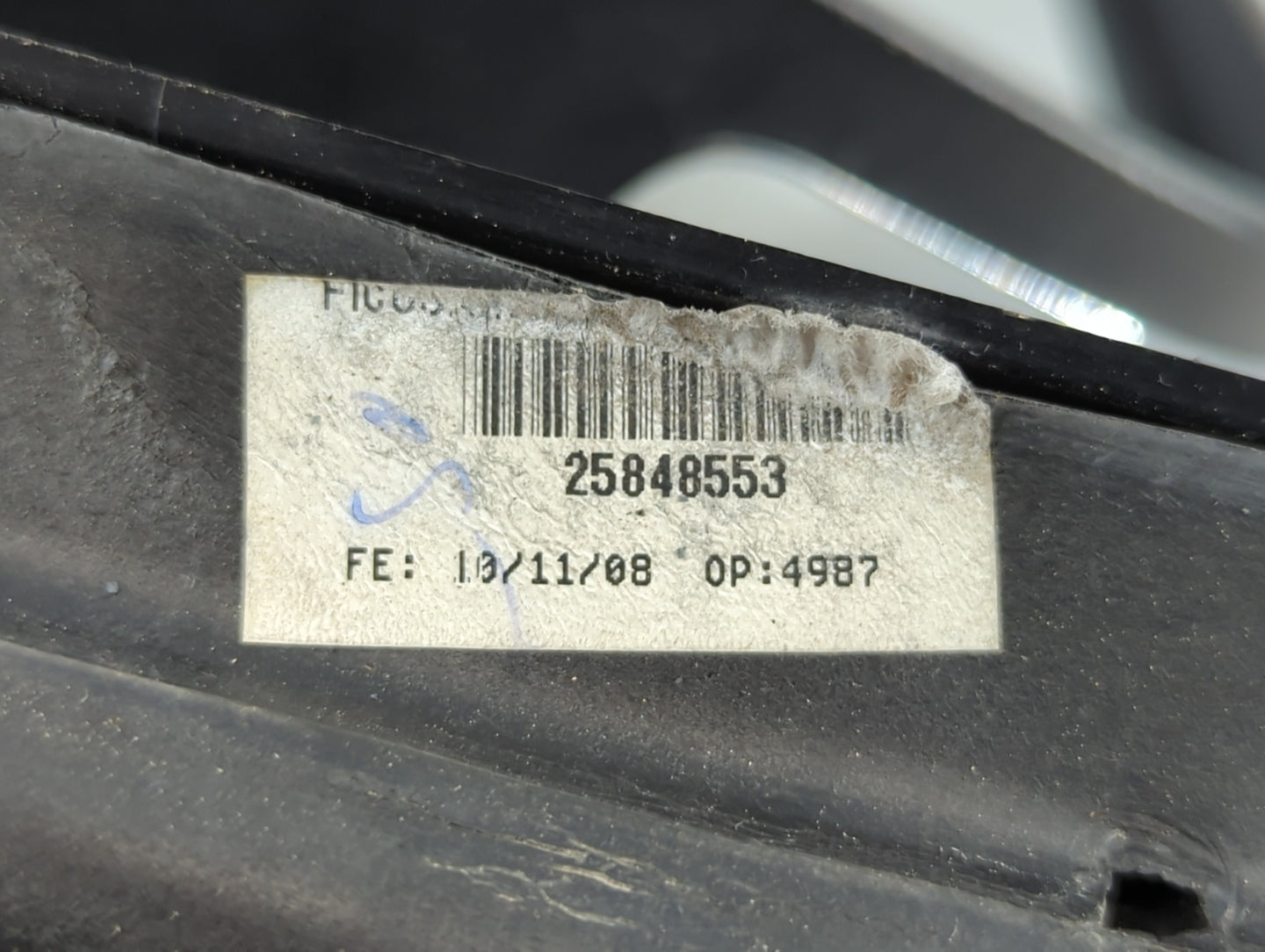 1998-2002 Toyota Corolla Driver Side View Mirror - Left Door Mirror OEM Used - Oemusedautoparts1.com