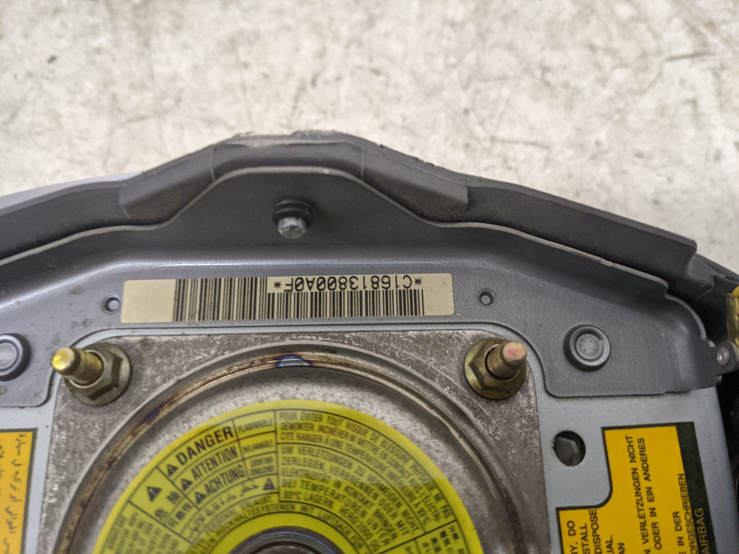 2000-2002 Toyota Echo Air Bag Driver Left Steering Wheel Mounted Fits Fits 2000 2001 2002 OEM Used Auto Parts - Oemusedautop