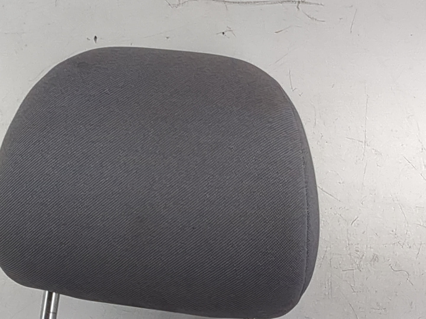 2001 Toyota Echo Headrest Head Rest Front Driver Seat Black - Oemusedautoparts1.com