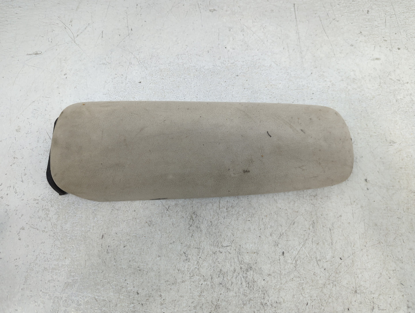 2001-2003 Toyota Highlander Center Console Armrest Cover Lid Fits Fits 2001 2002 2003 OEM Used Auto Parts - Oemusedautoparts