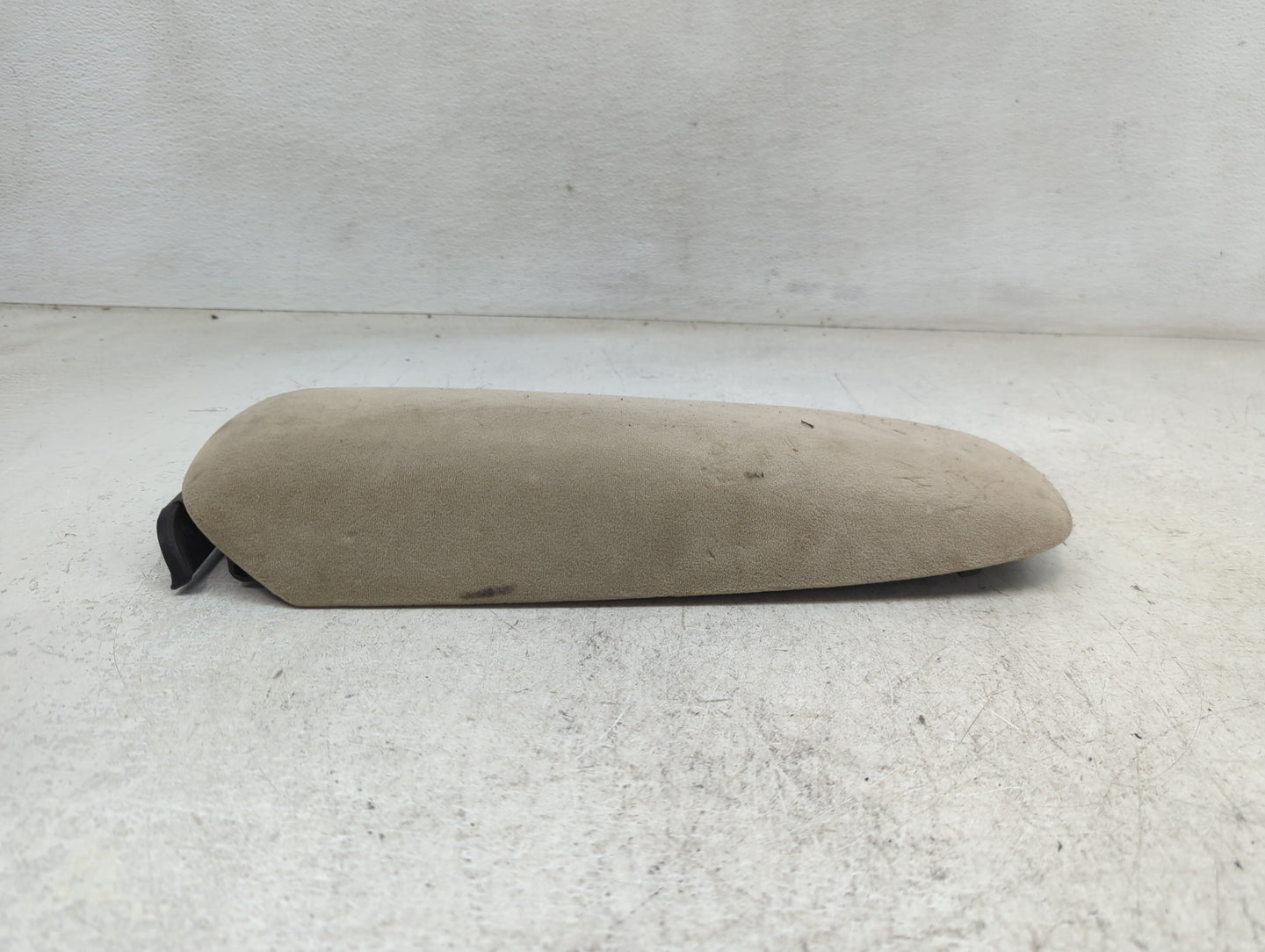 2001-2003 Toyota Highlander Center Console Armrest Cover Lid Fits Fits 2001 2002 2003 OEM Used Auto Parts - Oemusedautoparts
