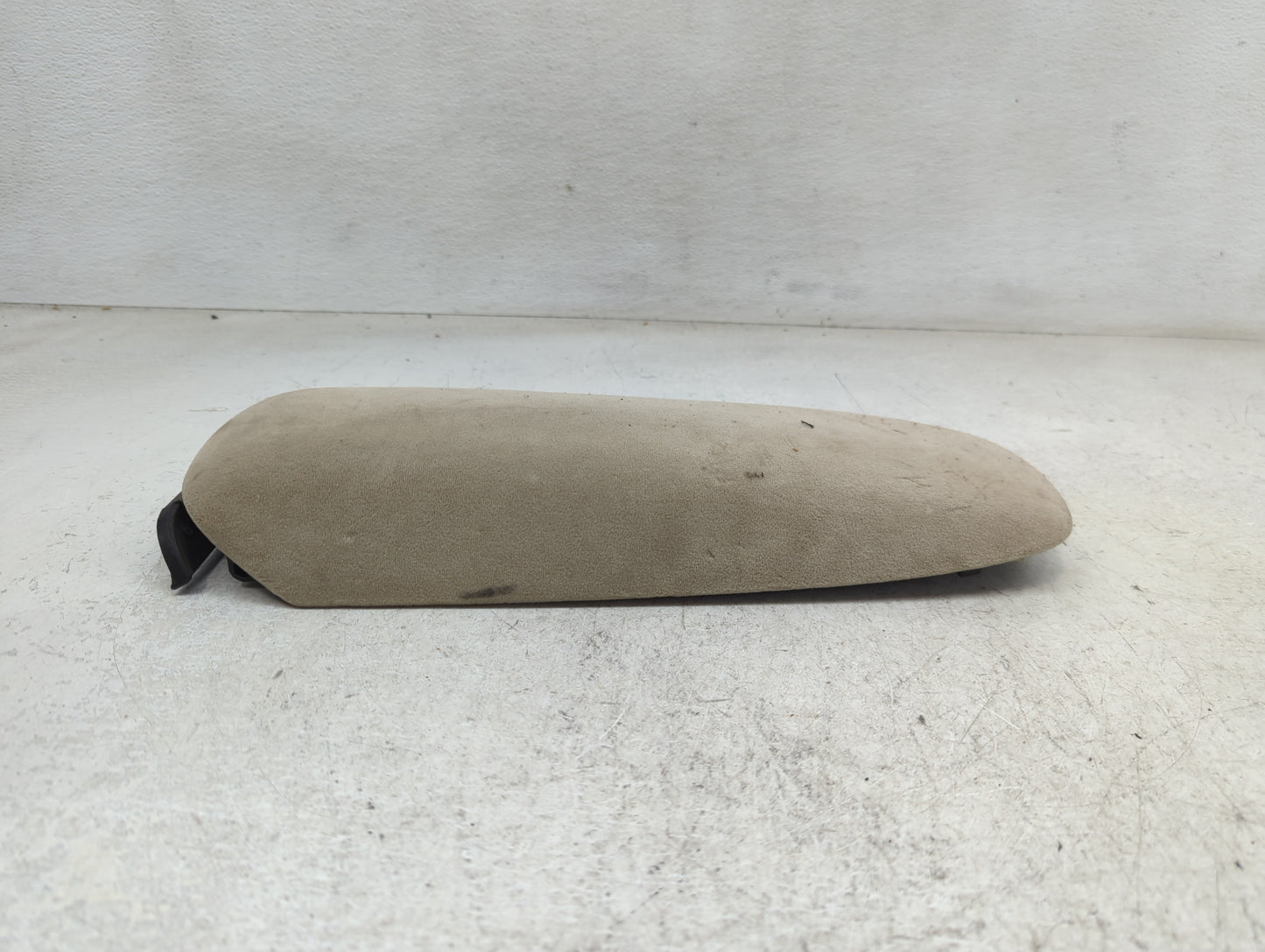 2001-2003 Toyota Highlander Center Console Armrest Cover Lid Fits Fits 2001 2002 2003 OEM Used Auto Parts - Oemusedautoparts