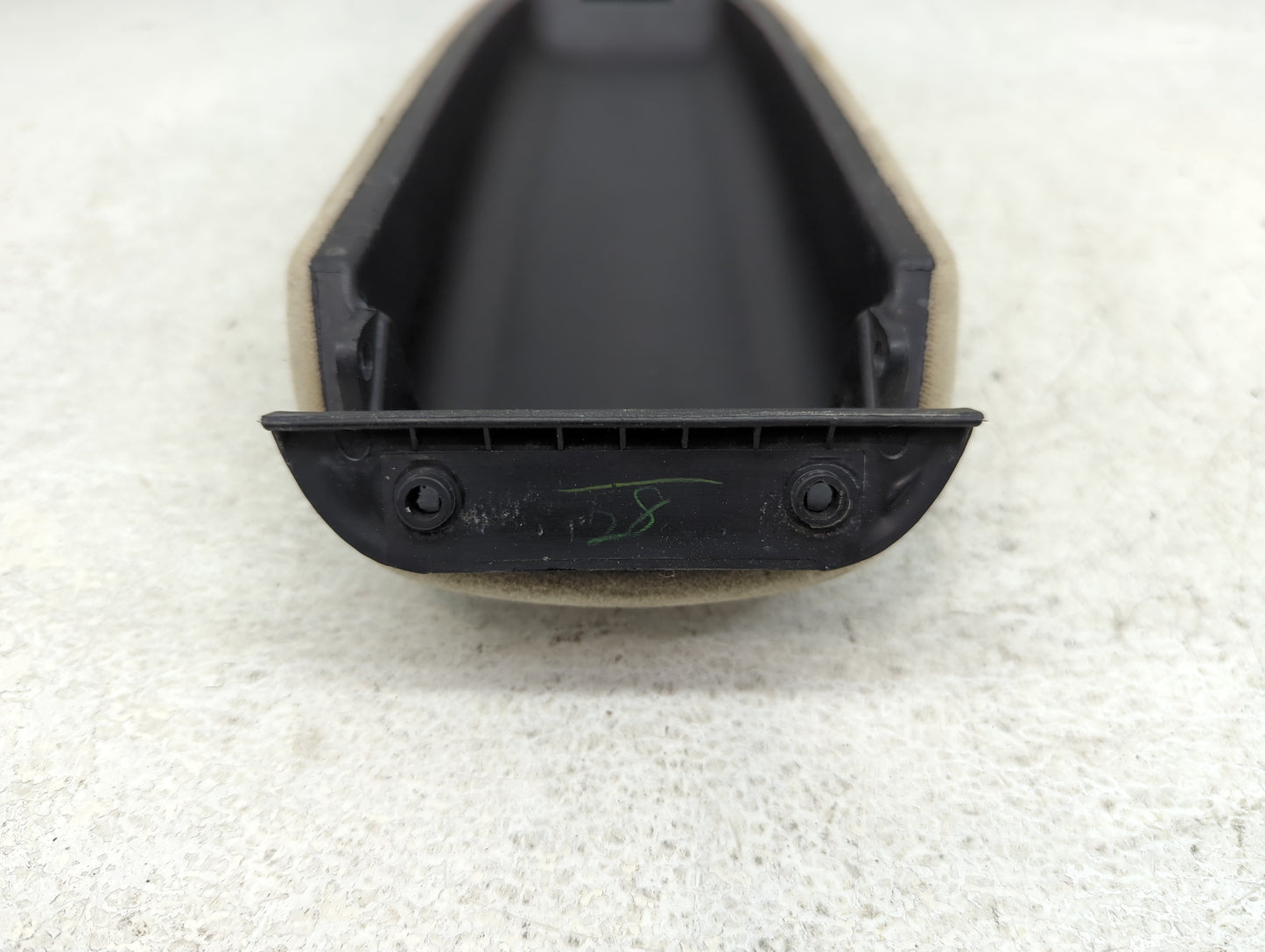 2001-2003 Toyota Highlander Center Console Armrest Cover Lid Fits Fits 2001 2002 2003 OEM Used Auto Parts - Oemusedautoparts