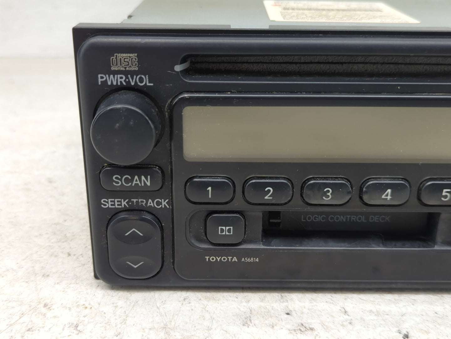 2001-2003 Toyota Highlander Radio AM FM Cd Player Receiver Replacement P/N:86120-2B680 Fits Fits 2000 2001 2002 2003 OEM Use