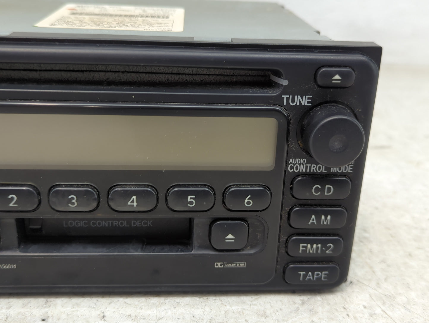 2001-2003 Toyota Highlander Radio AM FM Cd Player Receiver Replacement P/N:86120-2B680 Fits Fits 2000 2001 2002 2003 OEM Use
