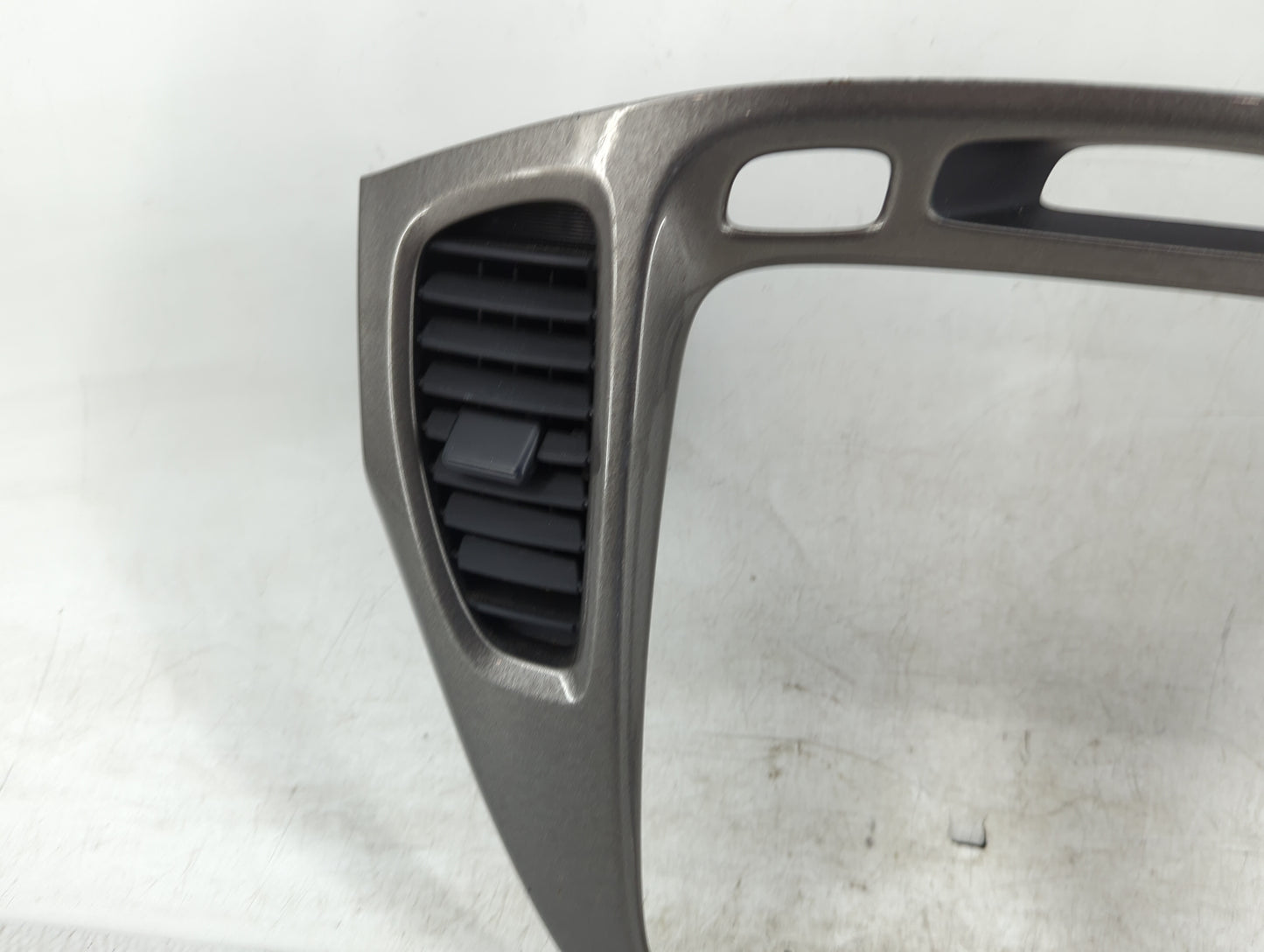 2001 Toyota Highlander Information Radio Display Screen Bezel Vents - Oemusedautoparts1.com