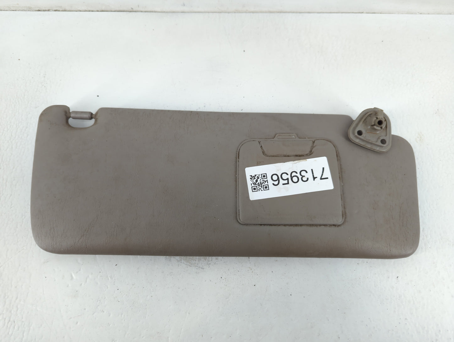 2001-2003 Toyota Highlander Sun Visor Shade Replacement Passenger Right Mirror Fits Fits 2001 2002 2003 OEM Used Auto Parts 