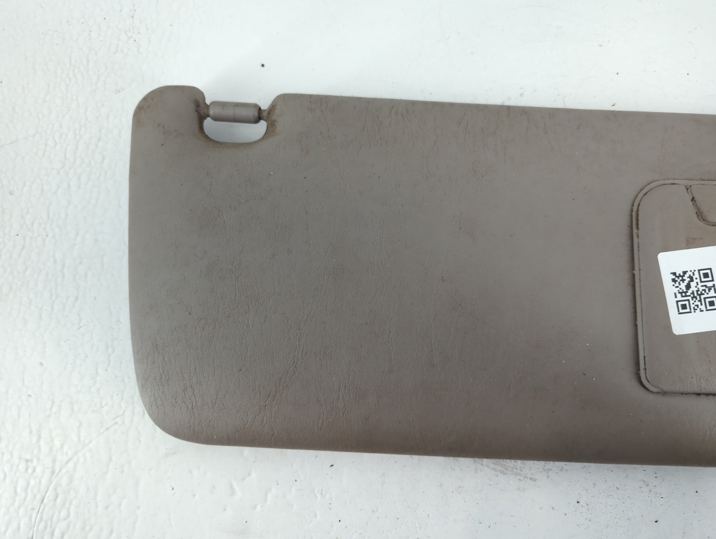 2001-2003 Toyota Highlander Sun Visor Shade Replacement Passenger Right Mirror Fits Fits 2001 2002 2003 OEM Used Auto Parts 