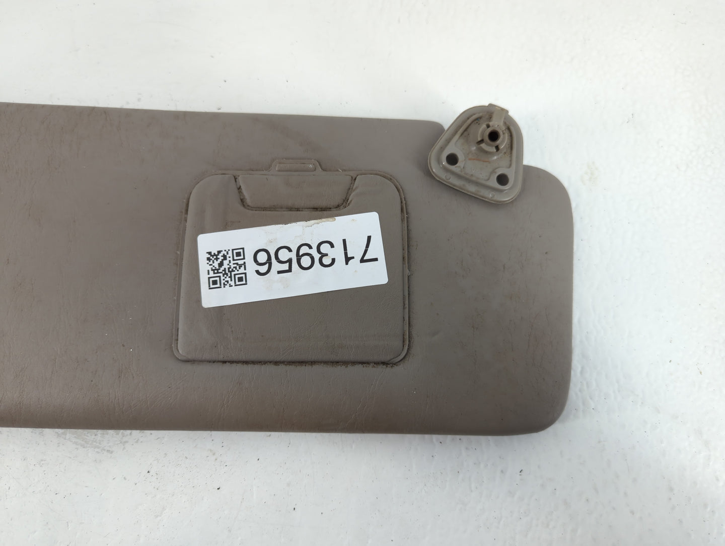 2001-2003 Toyota Highlander Sun Visor Shade Replacement Passenger Right Mirror Fits Fits 2001 2002 2003 OEM Used Auto Parts 