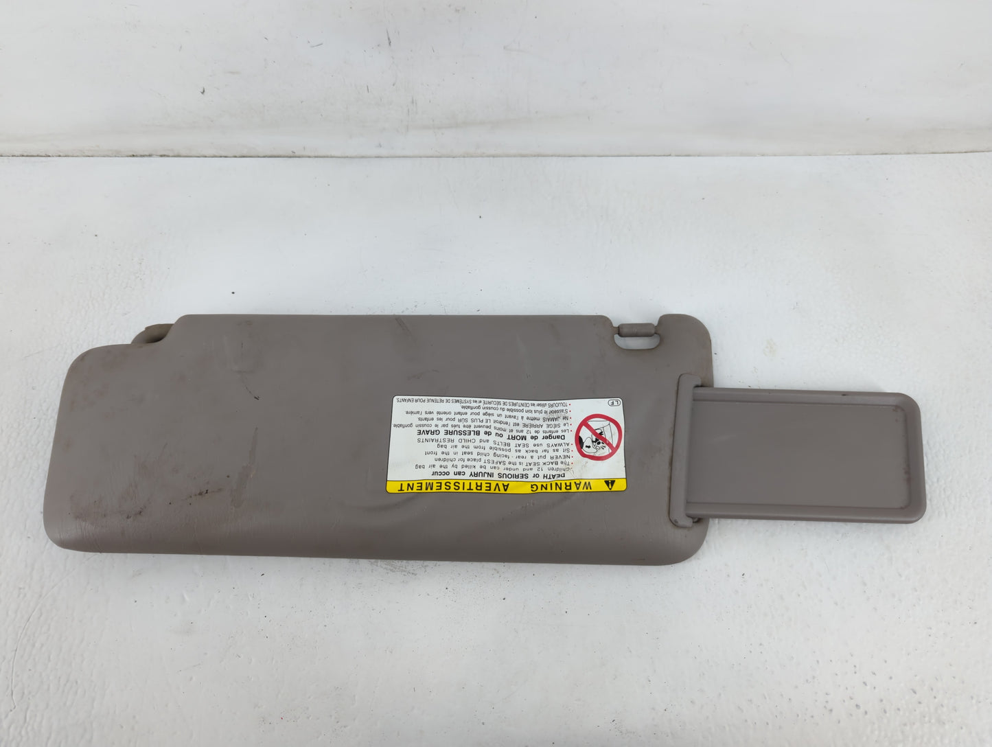2001-2003 Toyota Highlander Sun Visor Shade Replacement Passenger Right Mirror Fits Fits 2001 2002 2003 OEM Used Auto Parts 